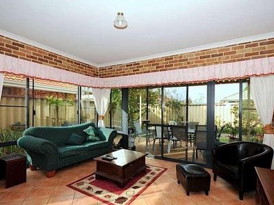 351 Epsom Avenue, Redcliffe