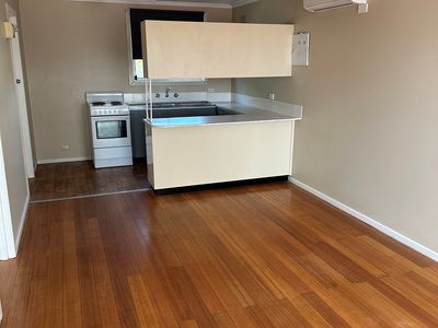 9 / 38 Pride Avenue, Hamlyn Heights