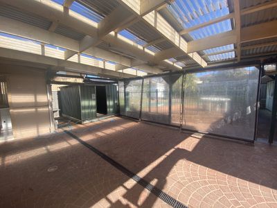 21 Holland Crescent, Casula