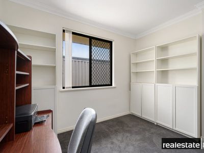 24A Williamson Road, Kardinya