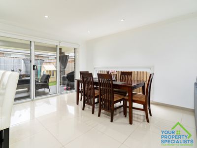 21 Devlin Drive, Gledswood Hills