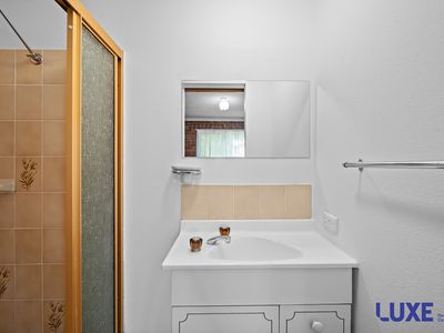 1 / 103 Canberra Avenue , Griffith