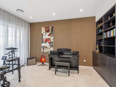 6 Bathers way, Morisset Park