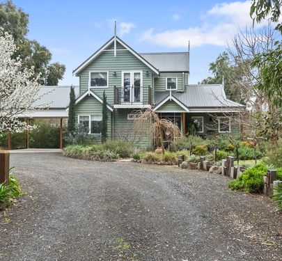 6 SALEYARD ROAD, Avenel