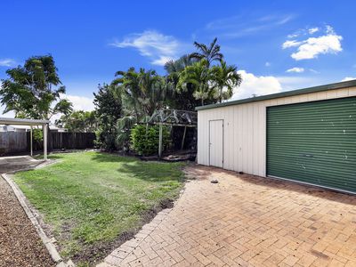 62 Cedar Crescent, Kawungan