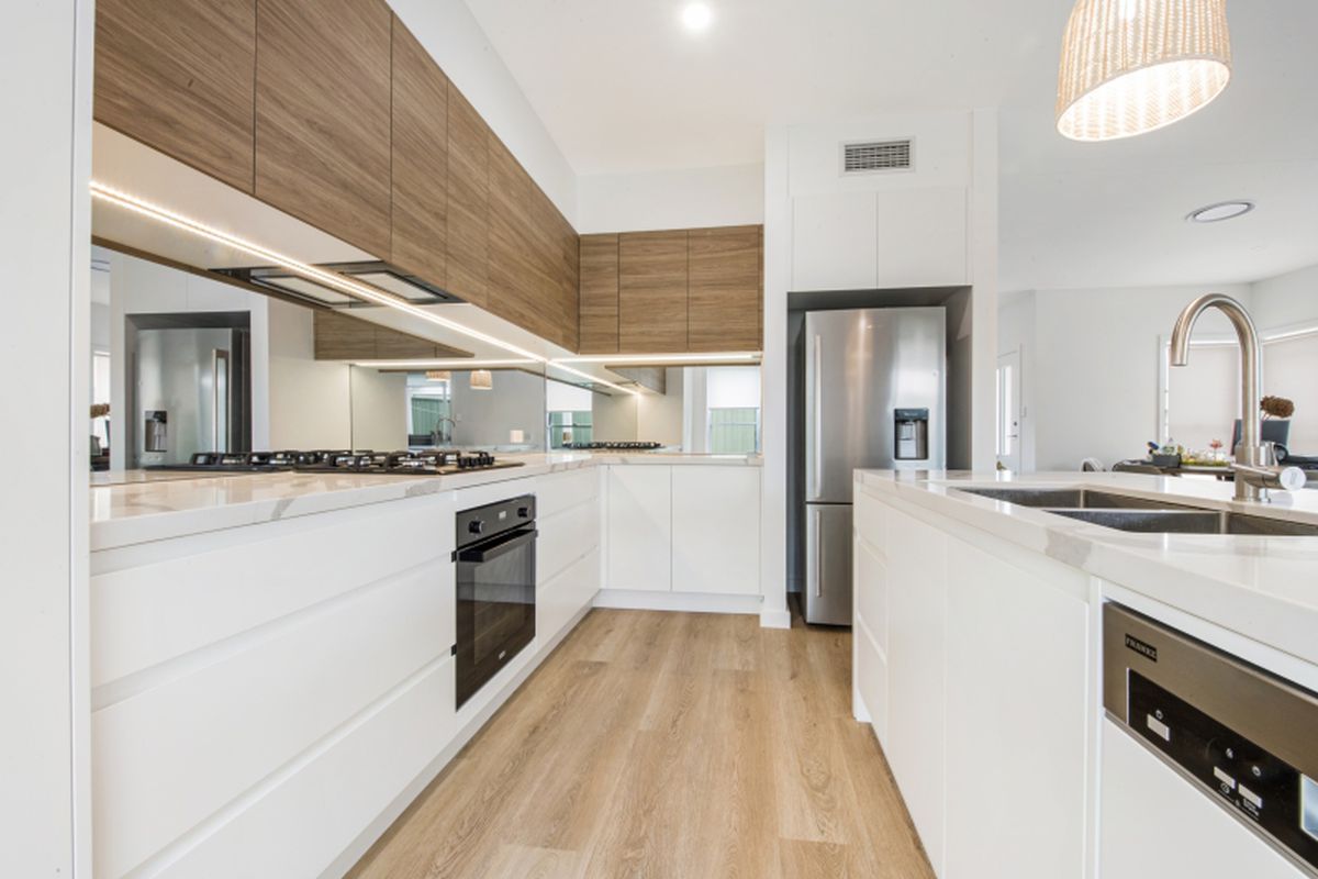 2 / 32 Elsiemer Street, Long Jetty