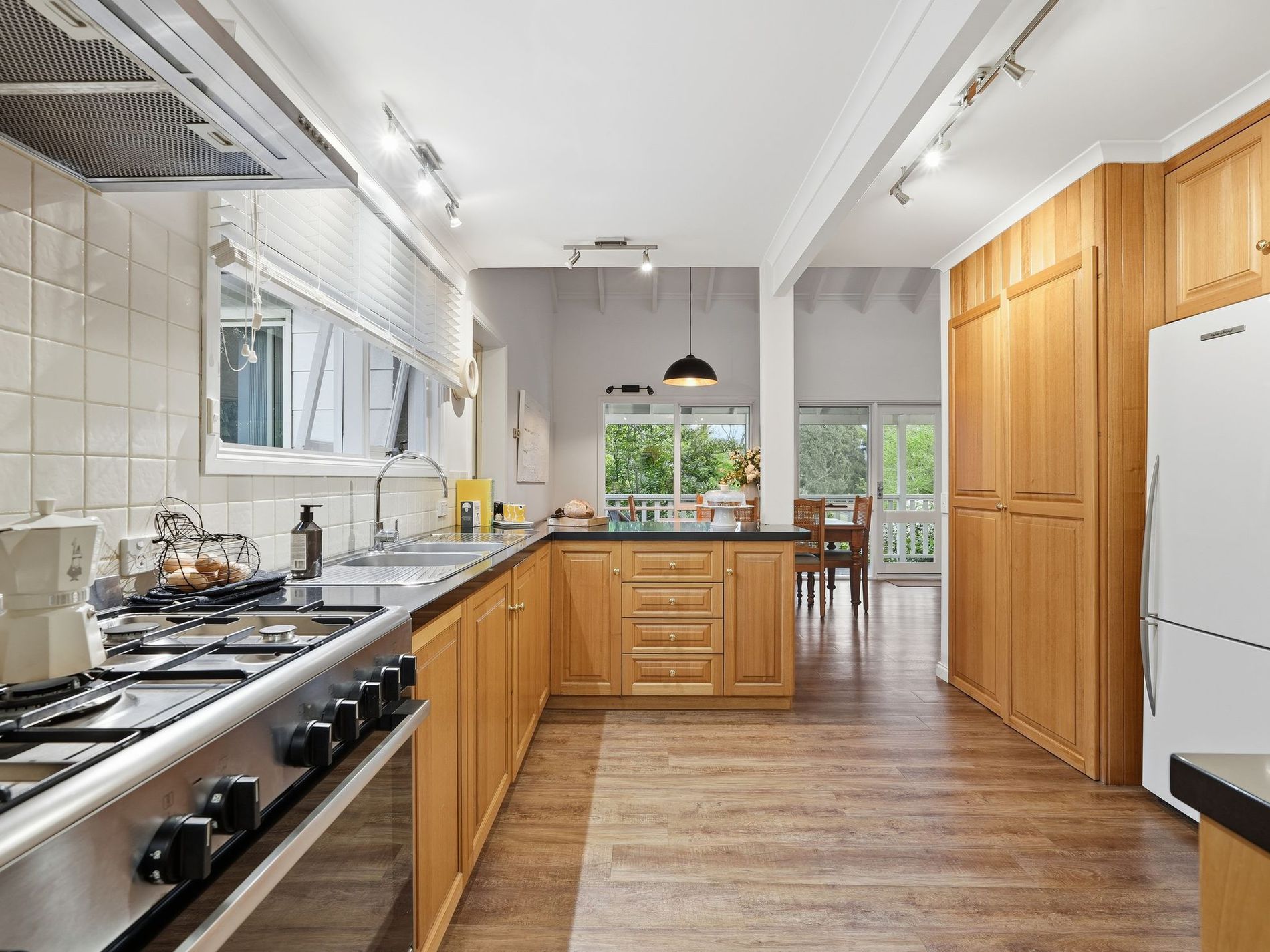 160 Lucaston Road, Lucaston