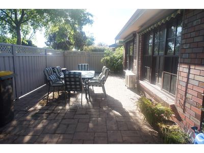 1 / 17 Pynsent Street, Horsham