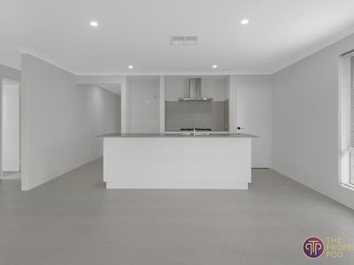 28 Hackney Loop, Byford