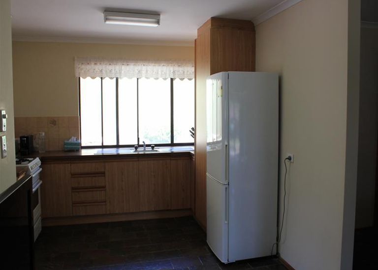 9 Zeevalk Avenue, Hallett Cove
