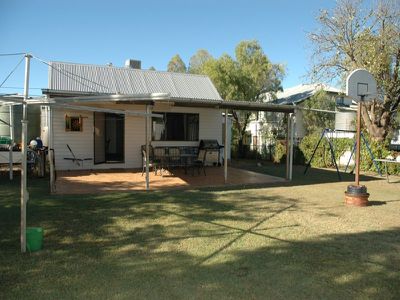 109 CRANE STREET, Longreach