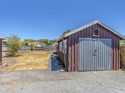 40 Pinewood Avenue, North New Brighton