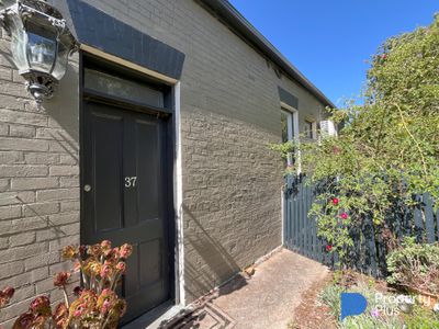 37 Scandinavian Crescent, Talbot