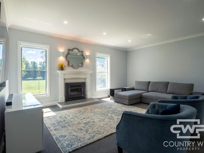 31 McInnes Street, Glencoe