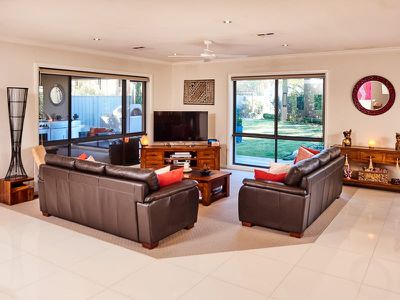 7 Galway Court, Mansfield