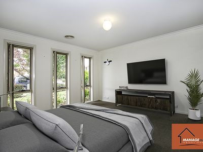 8 RENFREE STREET, Casey