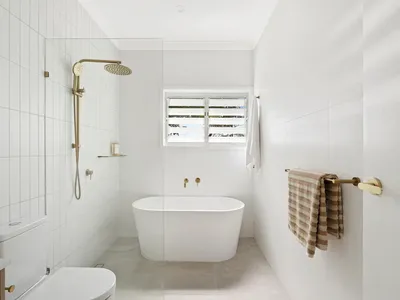 40 Coles Road, Freshwater