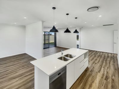 20 Cove Circuit, Dubbo