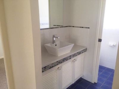 24 Kalang Ave, Ulladulla