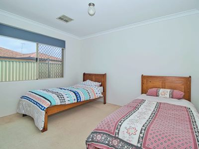 5 Ashland Crescent , Port Kennedy