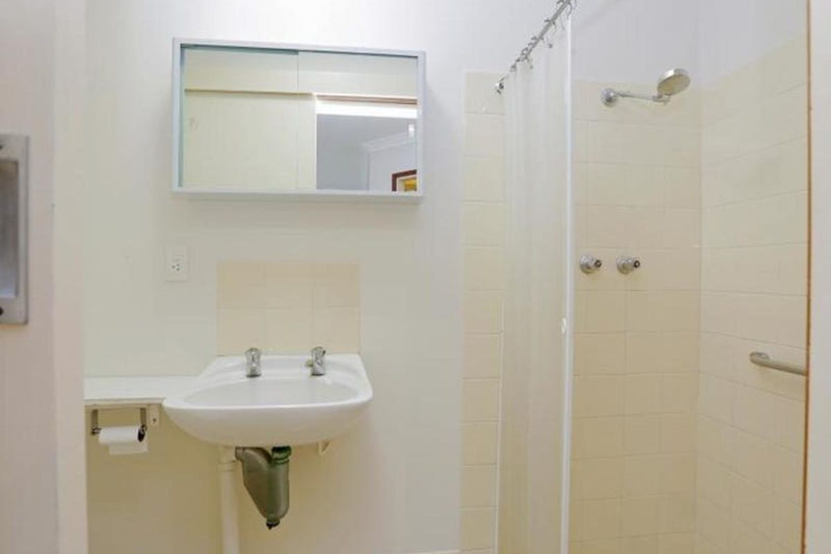 10 Amur Place, Bateman