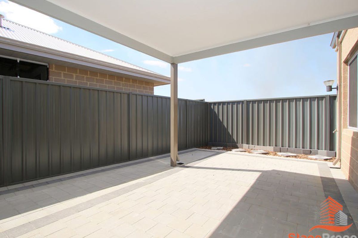 20 Greywacke Entrance, Piara Waters
