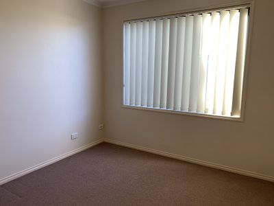 10 Betty Court, Lara