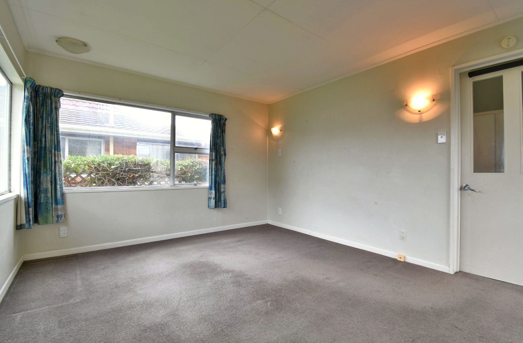 64 Hargest Crescent, Saint Kilda