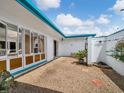 4 Riverside Cres, Innisfail Estate