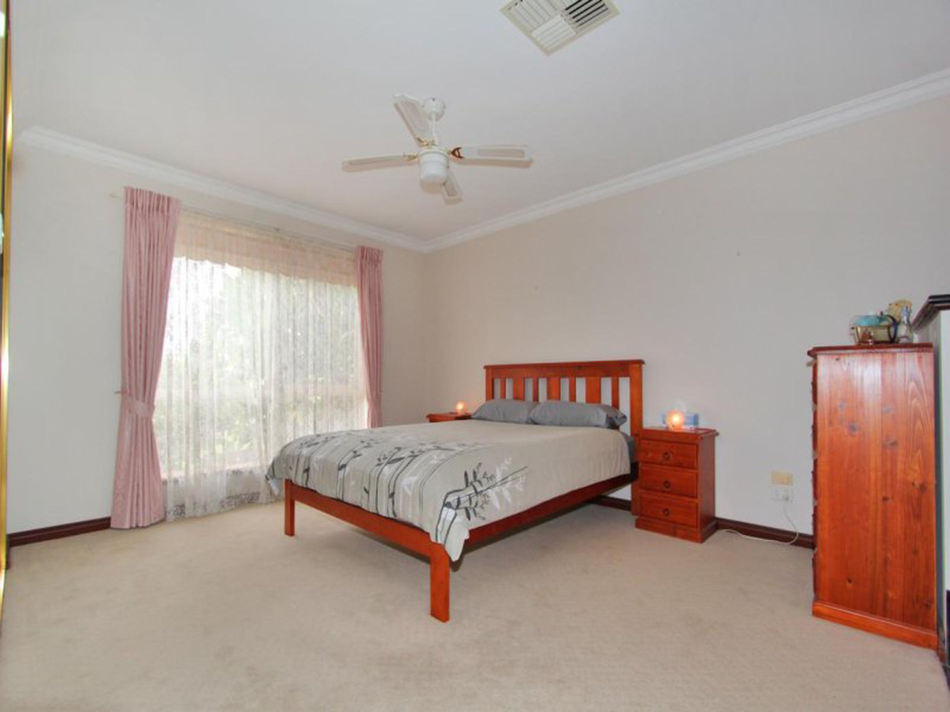 3 Carlyle Court, Boulder