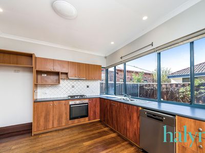 64 London Street, North Perth
