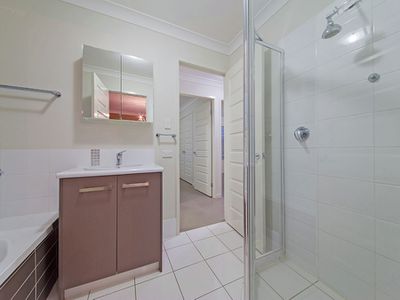 63 Yarra Road, Wakerley