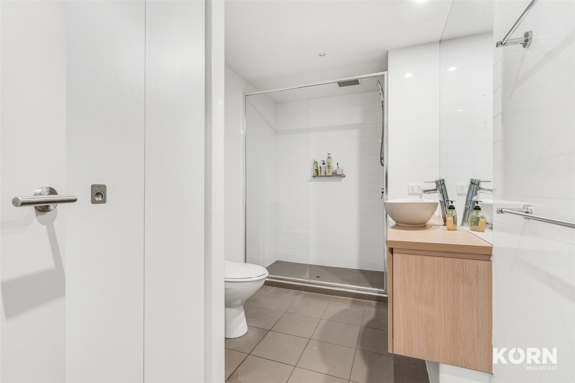 307 / 10 Balfours Way, Adelaide