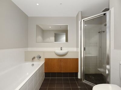 902 / 77-81 Berry Street, North Sydney