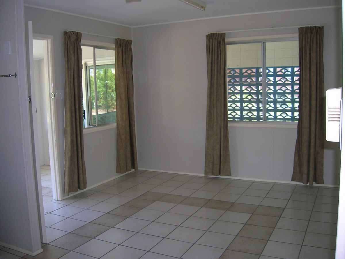 593 Boat Harbour Drive, Urangan