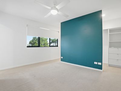 1 Capri Court, Hope Island