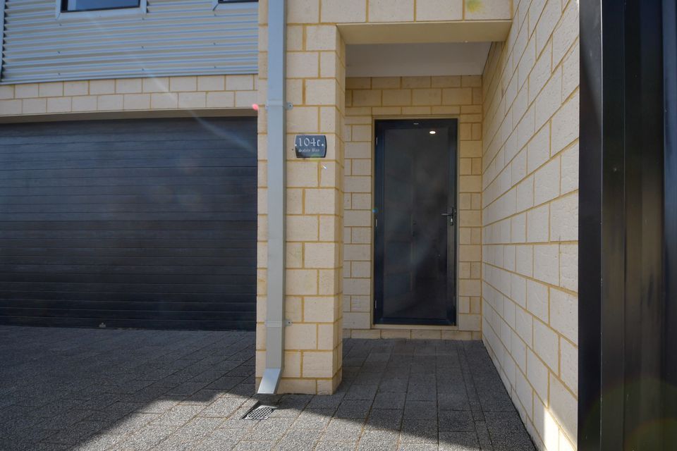 104c Safety Bay Rd, Shoalwater