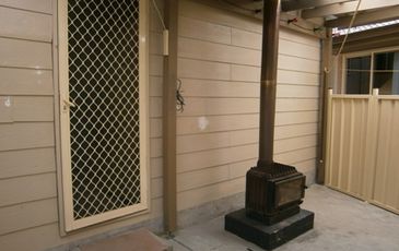 2 / 19 Cams Blvd, Summerland Point