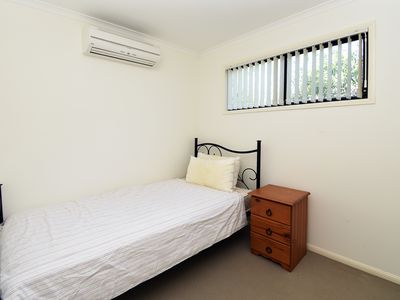 14B Lark Street, Longreach