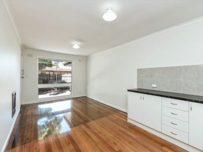 5 / 12 Manly Street, Werribee