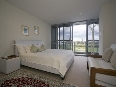 17 / 23 Bow River, Burswood