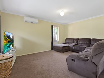 4 Cornish Way, Pinjarra