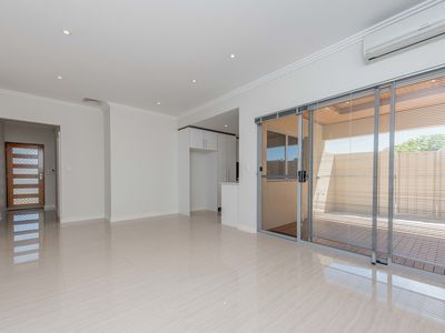 33A Apara Way, Nollamara