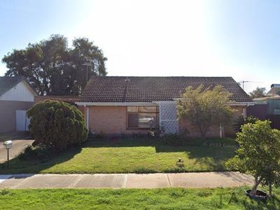 5 Innaminka Street, Largs North