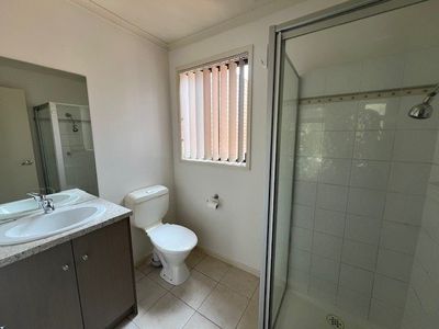 28 Edgevale Way, Tarneit