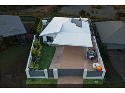 32 Falcon Crest, Zilzie