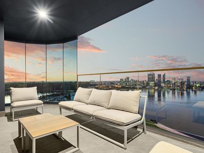 3403 / 99 Mill Point Road, South Perth