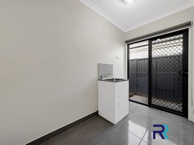9 Larneuk Drive, Cobblebank