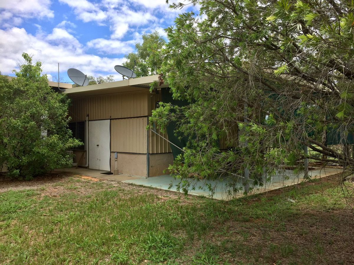 15 EASTERN STREET, Chillagoe