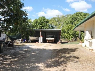 5 BROKER STREET, Grand Secret